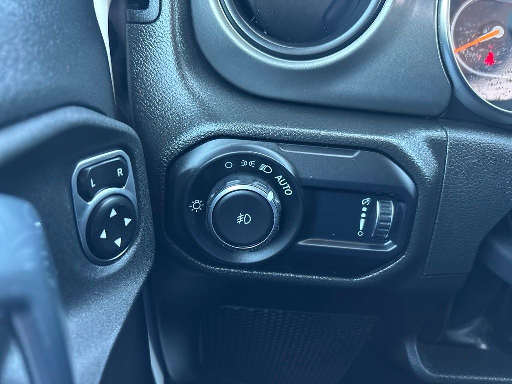 2023 Jeep Wrangler Willys