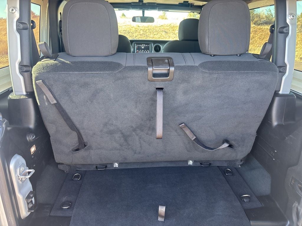 2022 Jeep Wrangler Sport S