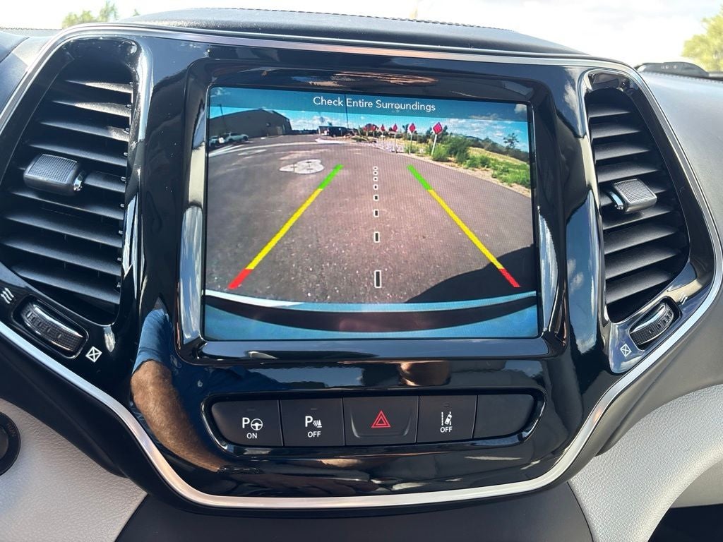 2019 Jeep Cherokee Overland