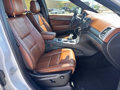 2020 Jeep Grand Cherokee Summit