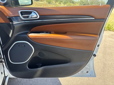 2020 Jeep Grand Cherokee Summit