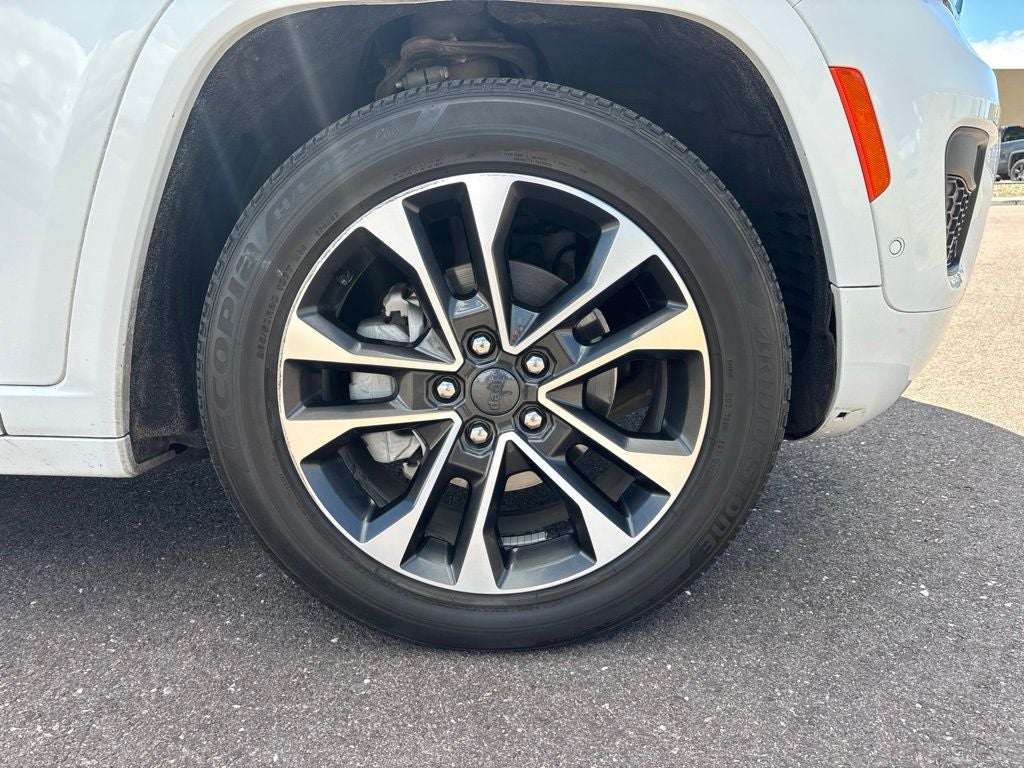 2022 Jeep Grand Cherokee Overland