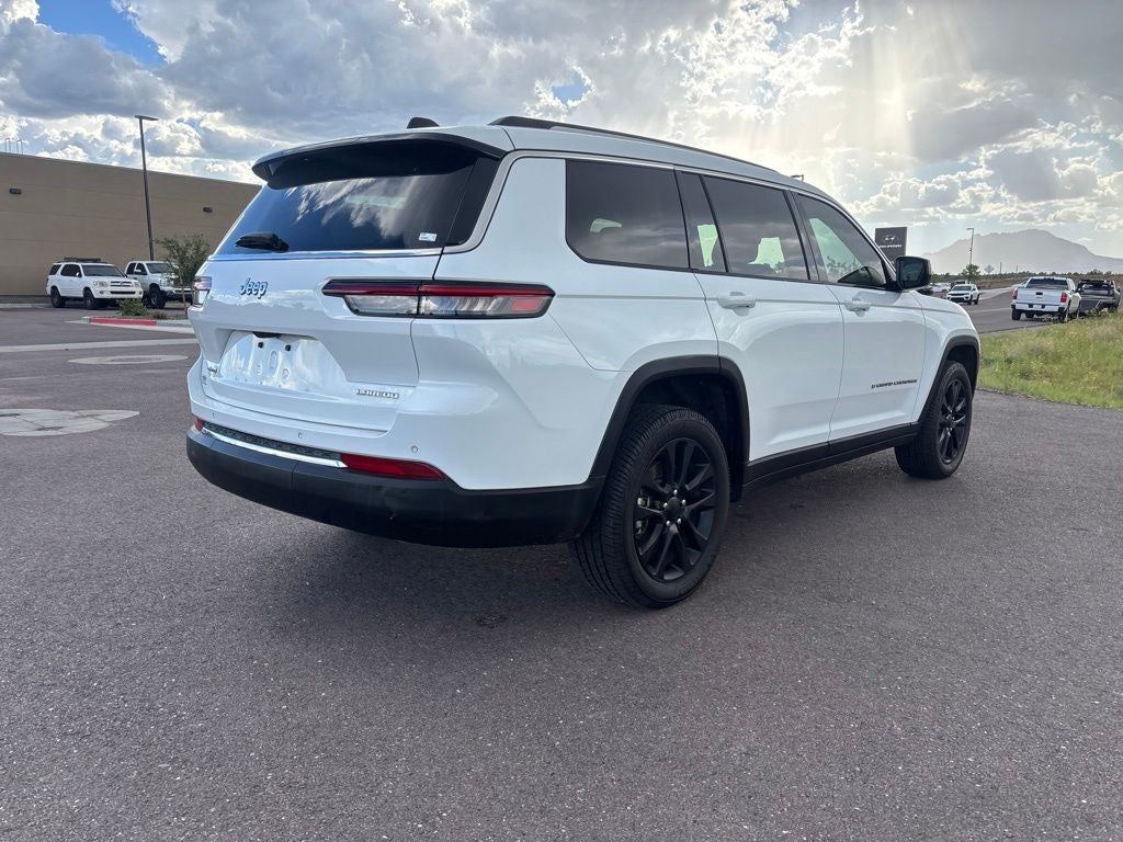 2023 Jeep Grand Cherokee L Laredo