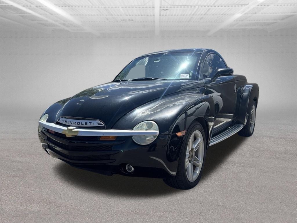 2004 Chevrolet SSR Base
