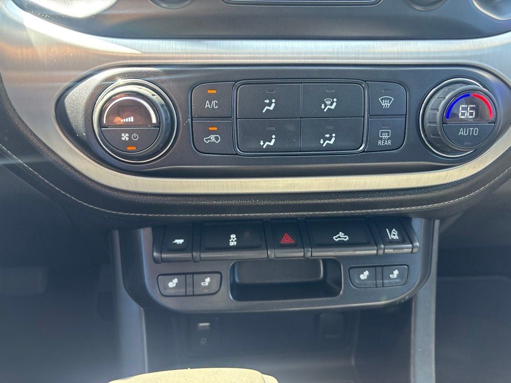 2016 GMC Canyon SLT
