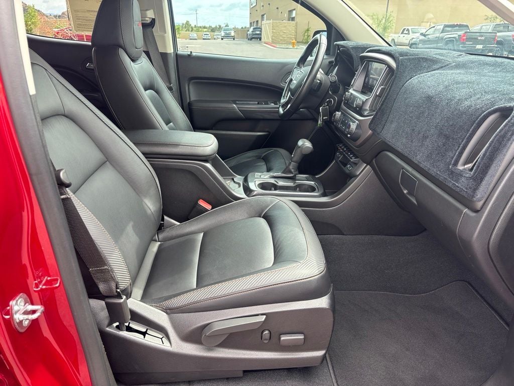 2021 GMC Canyon AT4 w/Leather