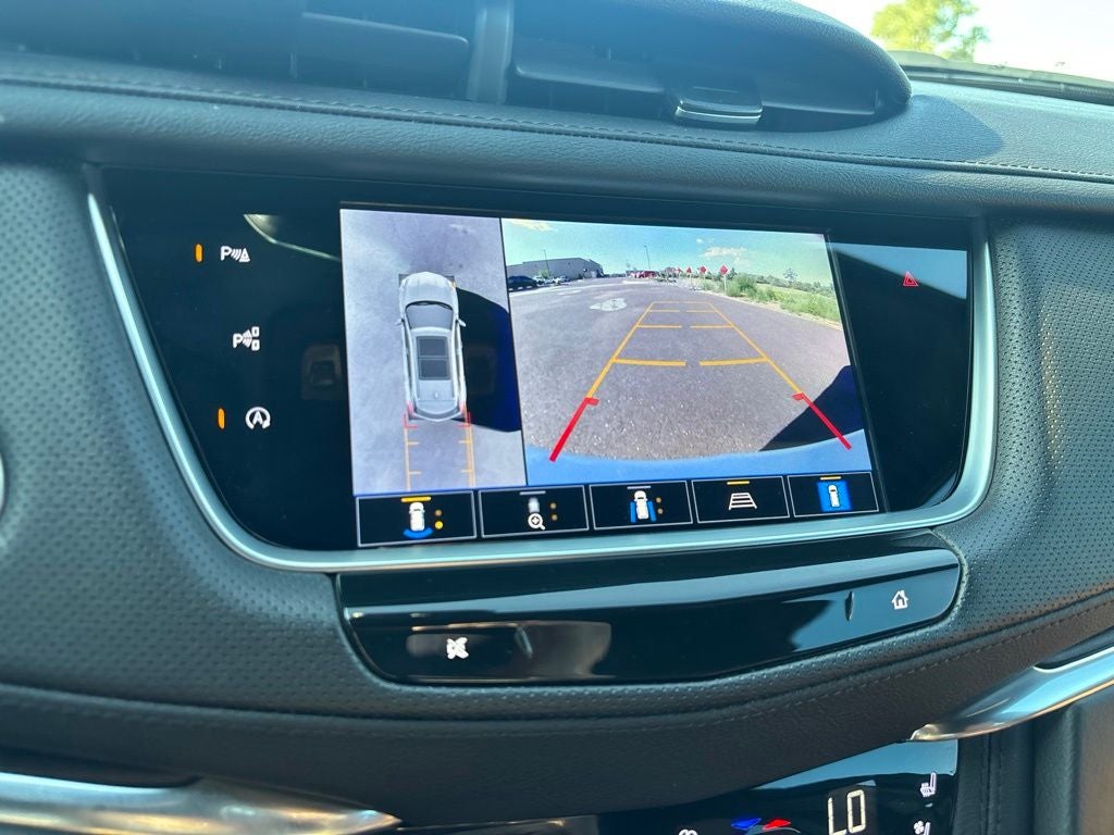 2024 Cadillac XT5 Sport