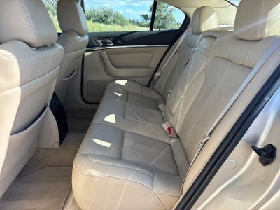 2011 Lincoln MKS Base