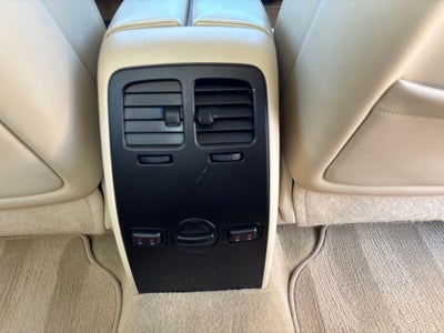 2011 Lincoln MKS Base