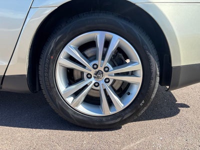 2011 Lincoln MKS Base