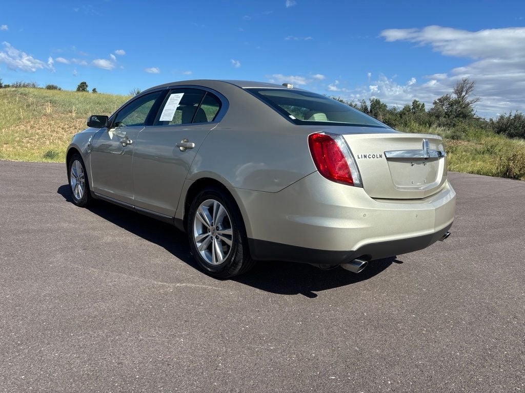 2011 Lincoln MKS Base