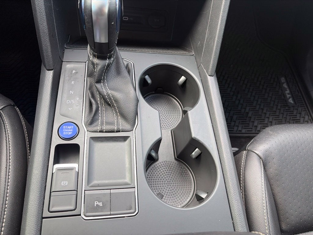 2021 Volkswagen Atlas 3.6L V6 SE w/Technology