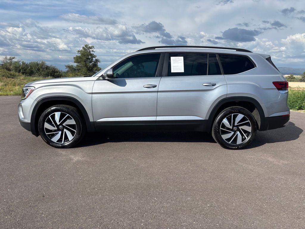 2024 Volkswagen Atlas 2.0T SE w/Technology