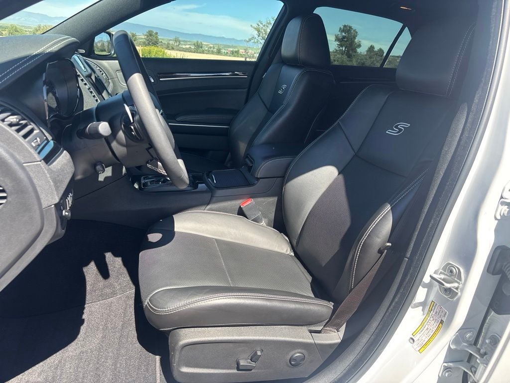 2023 Chrysler 300 S