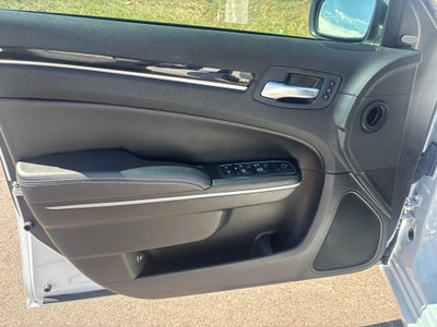 2023 Chrysler 300 S