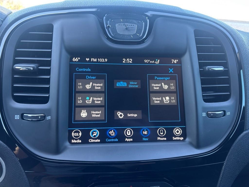 2023 Chrysler 300 S