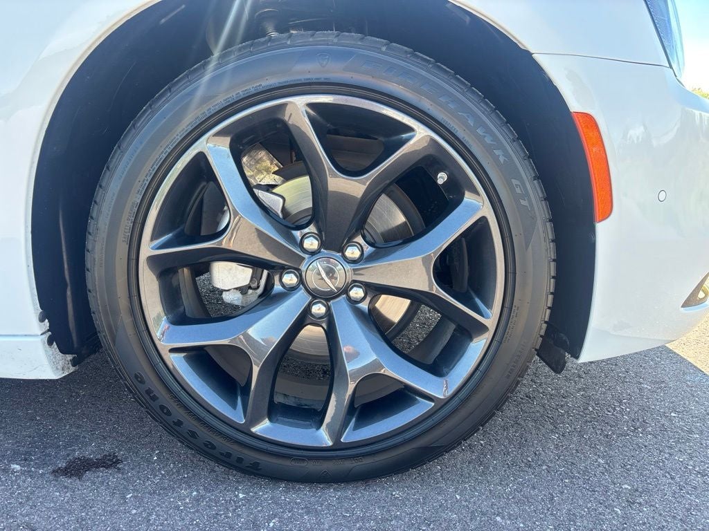 2023 Chrysler 300 S