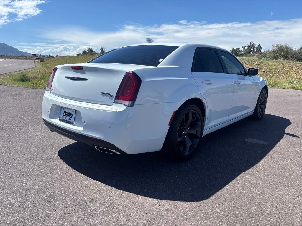 2023 Chrysler 300 S