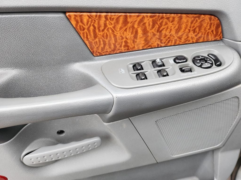 2006 Dodge Ram 2500 SLT