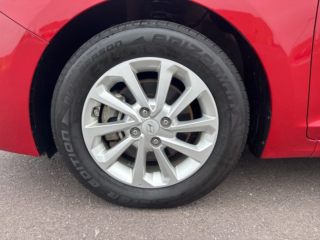 2020 Hyundai ACCENT SEL