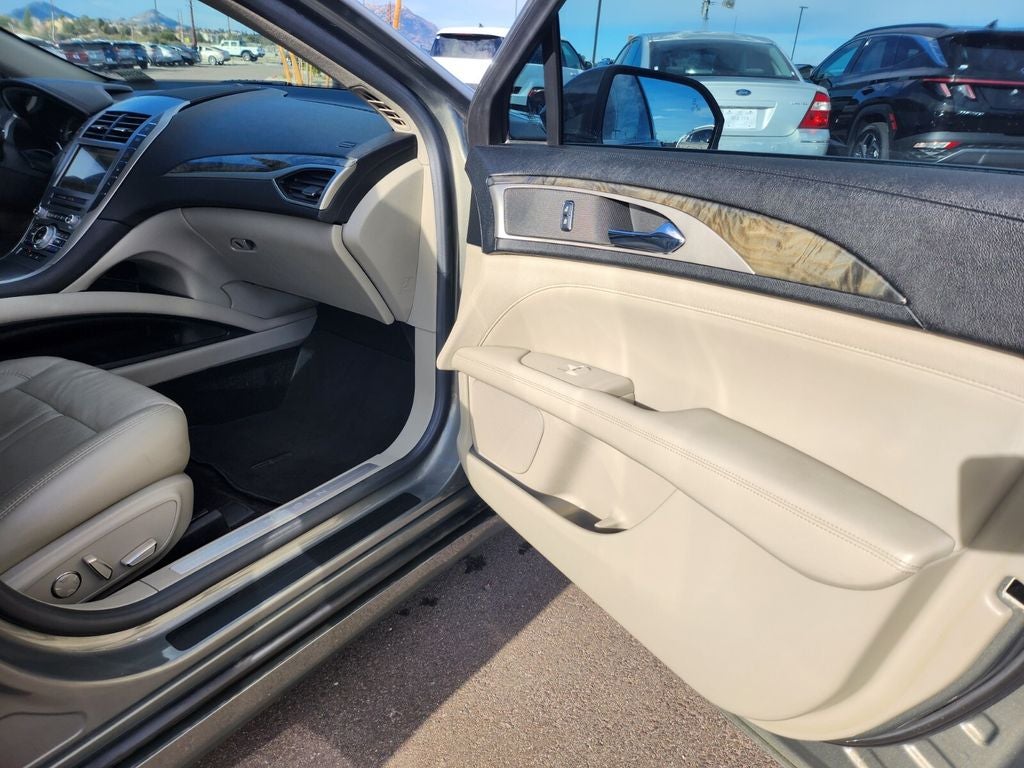 2017 Lincoln MKZ Hybrid Reserve