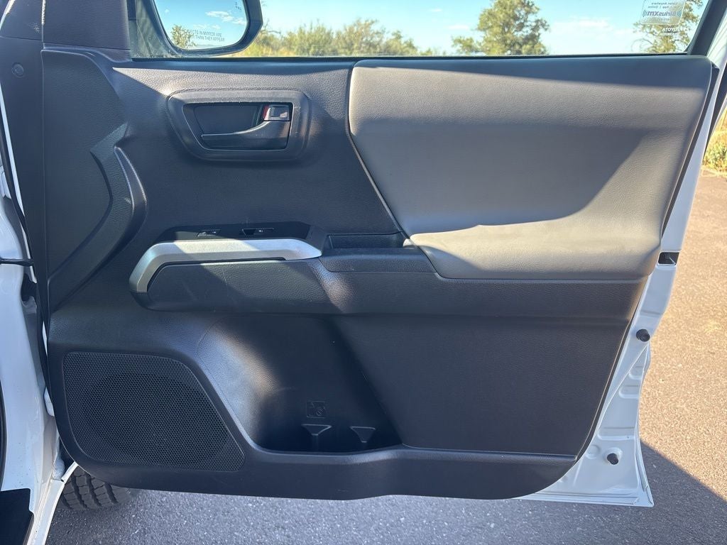 2022 Toyota Tacoma SR5 V6