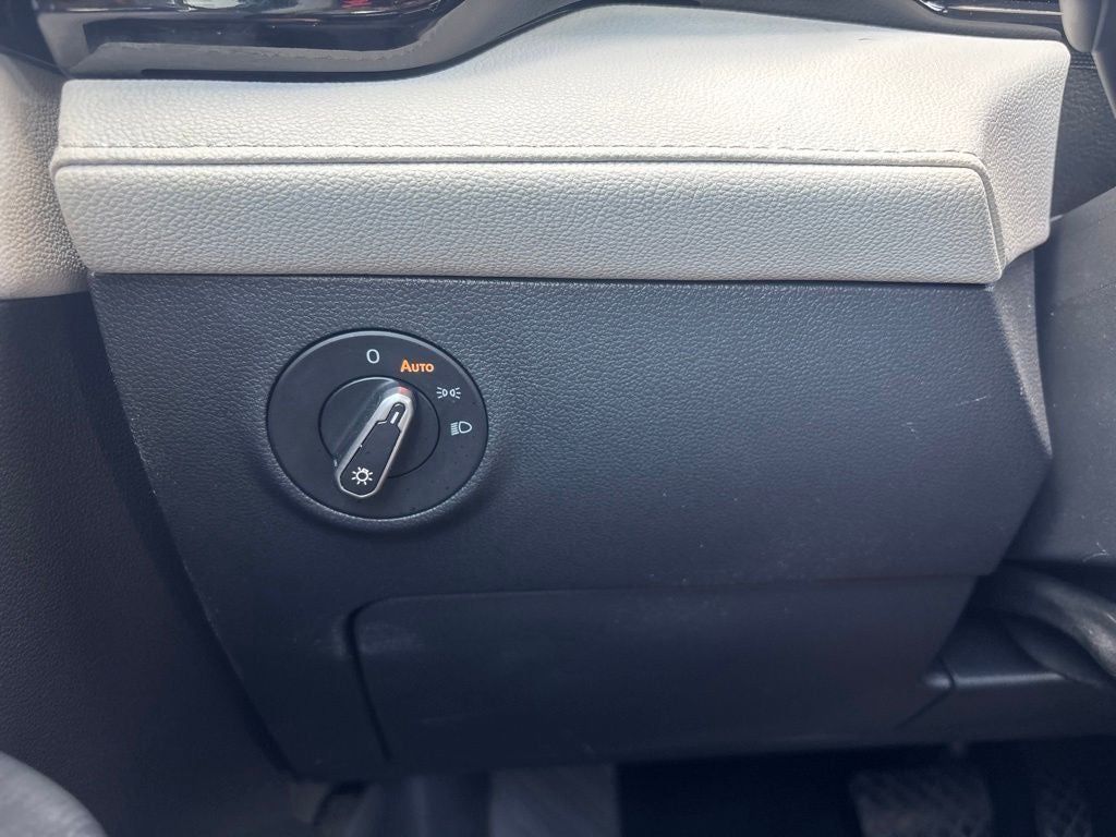 2025 Volkswagen Taos 1.5T S