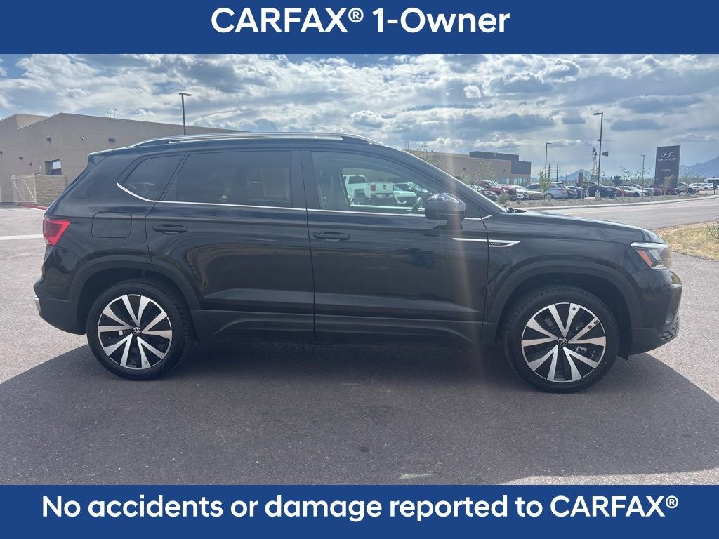 2024 Volkswagen Taos 1.5T SE