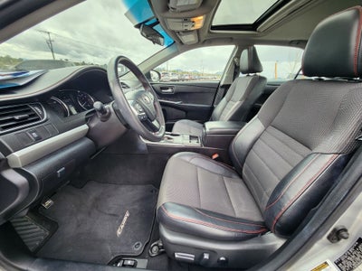 2017 Toyota Camry Hybrid SE