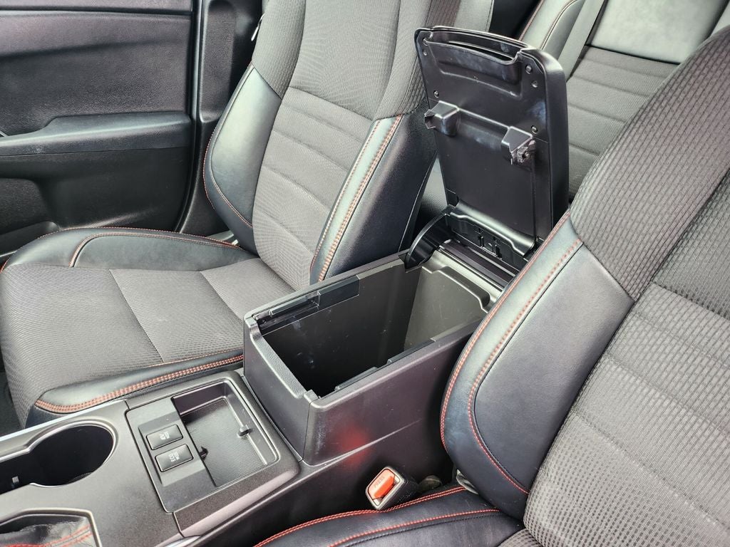 2017 Toyota Camry Hybrid SE