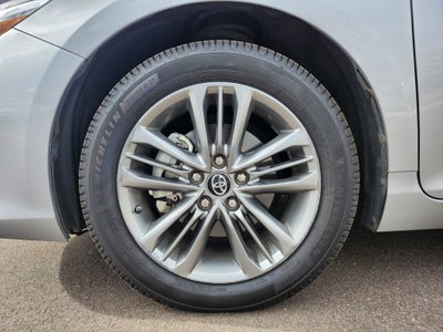 2017 Toyota Camry Hybrid SE