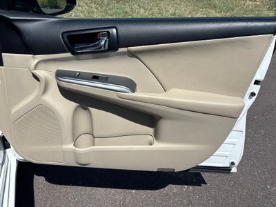 2012 Toyota Camry Hybrid XLE