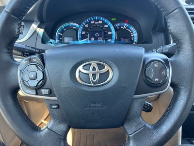 2012 Toyota Camry Hybrid XLE