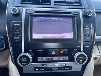 2012 Toyota Camry Hybrid XLE