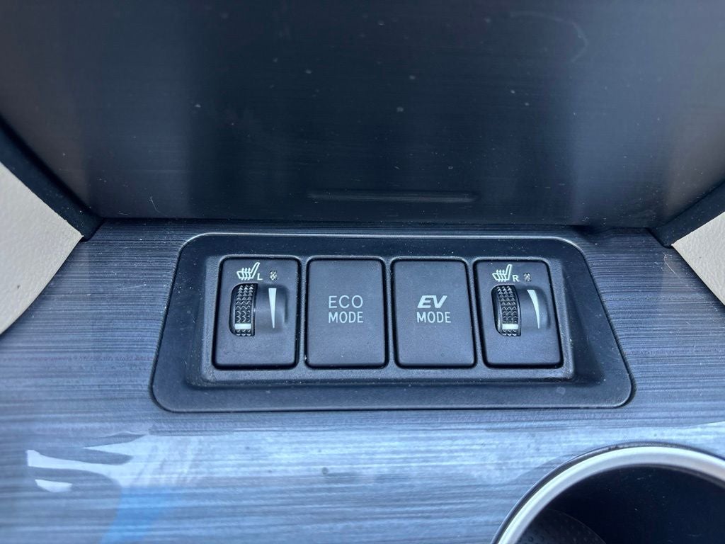 2012 Toyota Camry Hybrid XLE