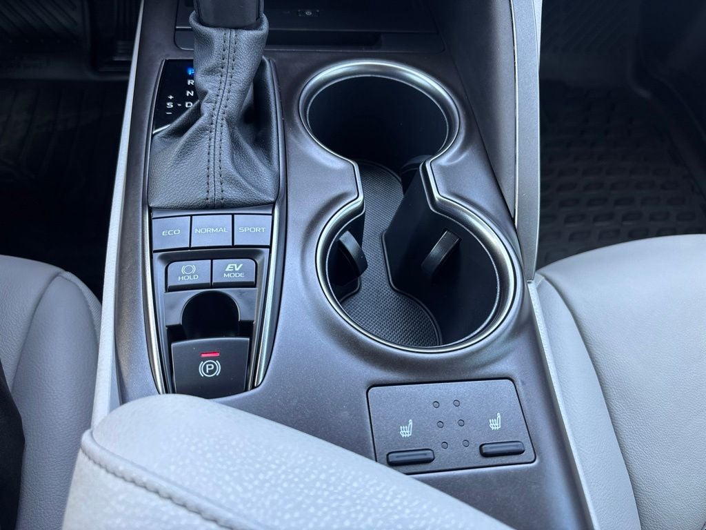 2024 Toyota Camry Hybrid XSE