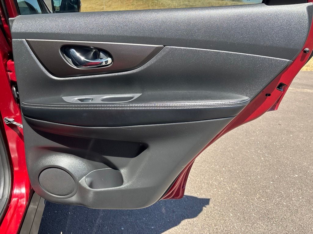 2014 Nissan Rogue SV