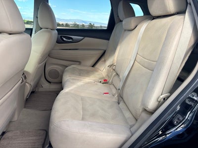 2015 Nissan Rogue SV