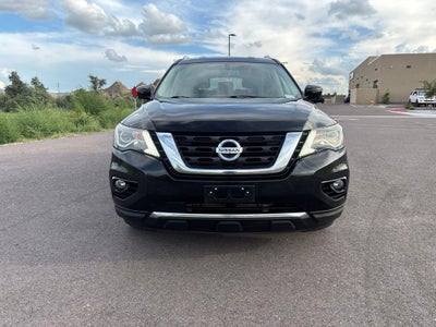 2020 Nissan Pathfinder SL