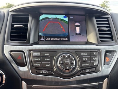 2020 Nissan Pathfinder SL