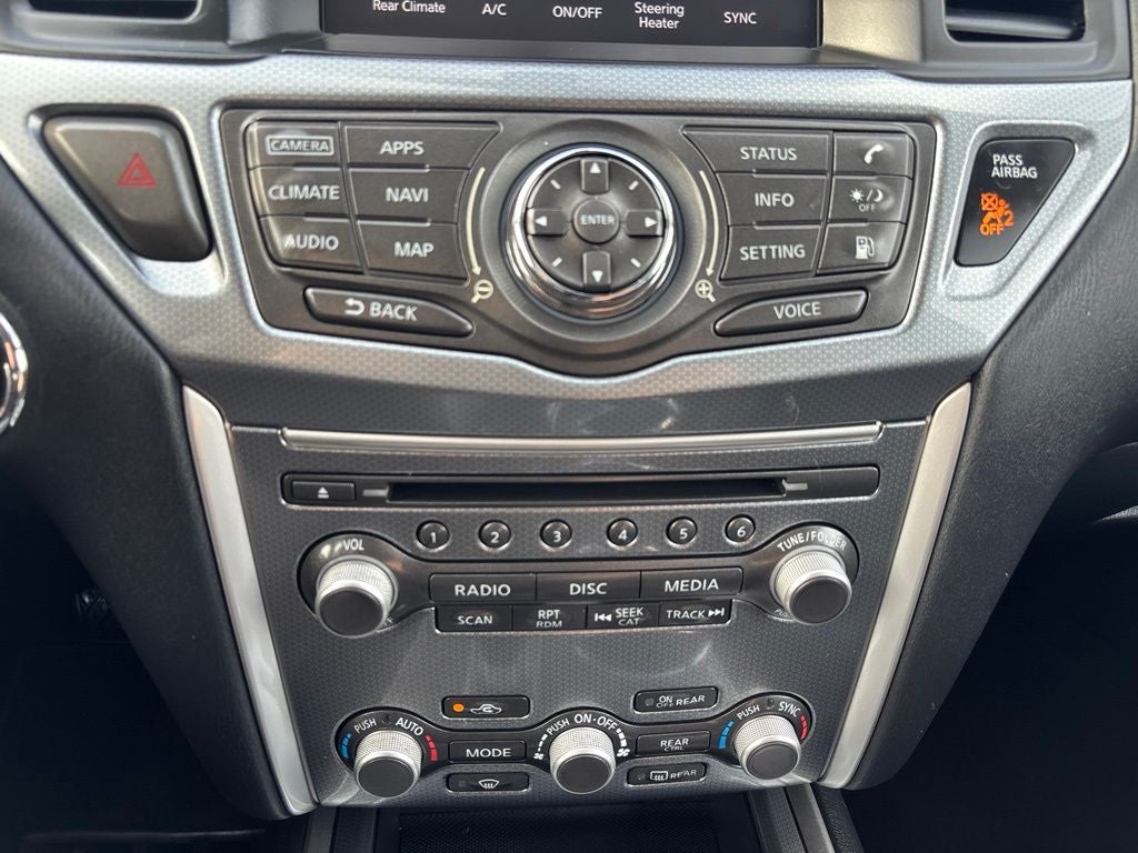 2020 Nissan Pathfinder SL