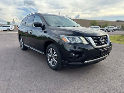 2020 Nissan Pathfinder SL