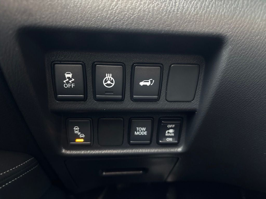 2020 Nissan Pathfinder SL
