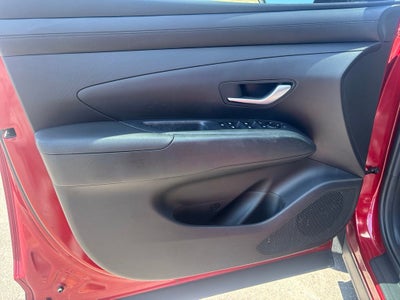 2025 Hyundai TUCSON SE