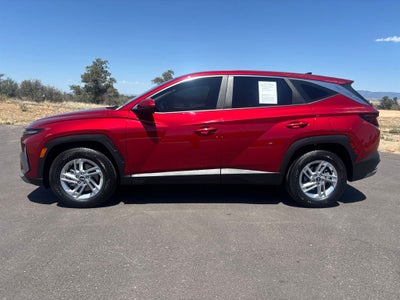2025 Hyundai TUCSON SE