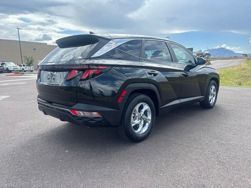 2024 Hyundai TUCSON SE