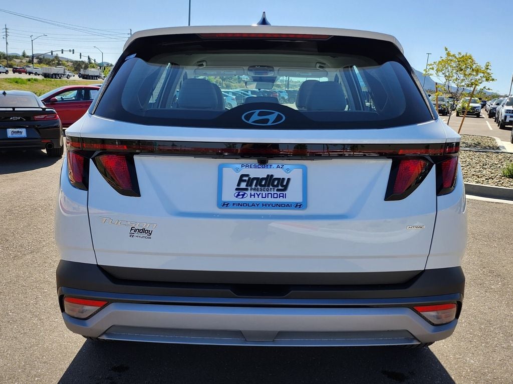 2026 Hyundai TUCSON SE
