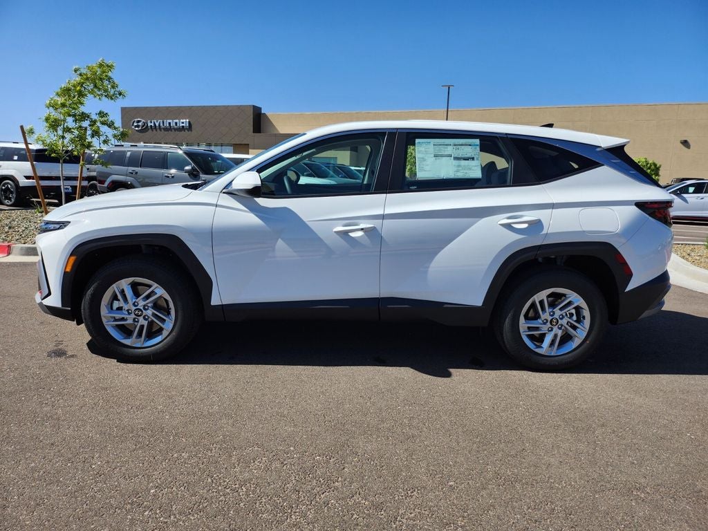 2026 Hyundai TUCSON SE