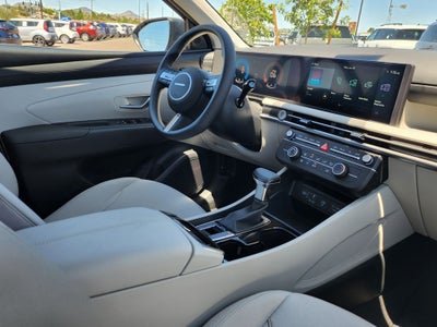 2026 Hyundai TUCSON SE