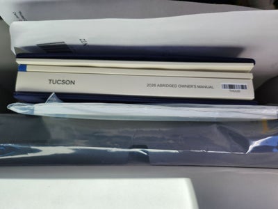 2026 Hyundai TUCSON SE
